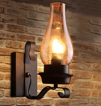 Ahşap Duvar Lambası